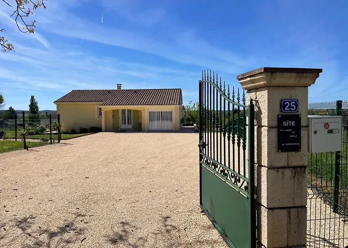 Les Jardins De Maelle